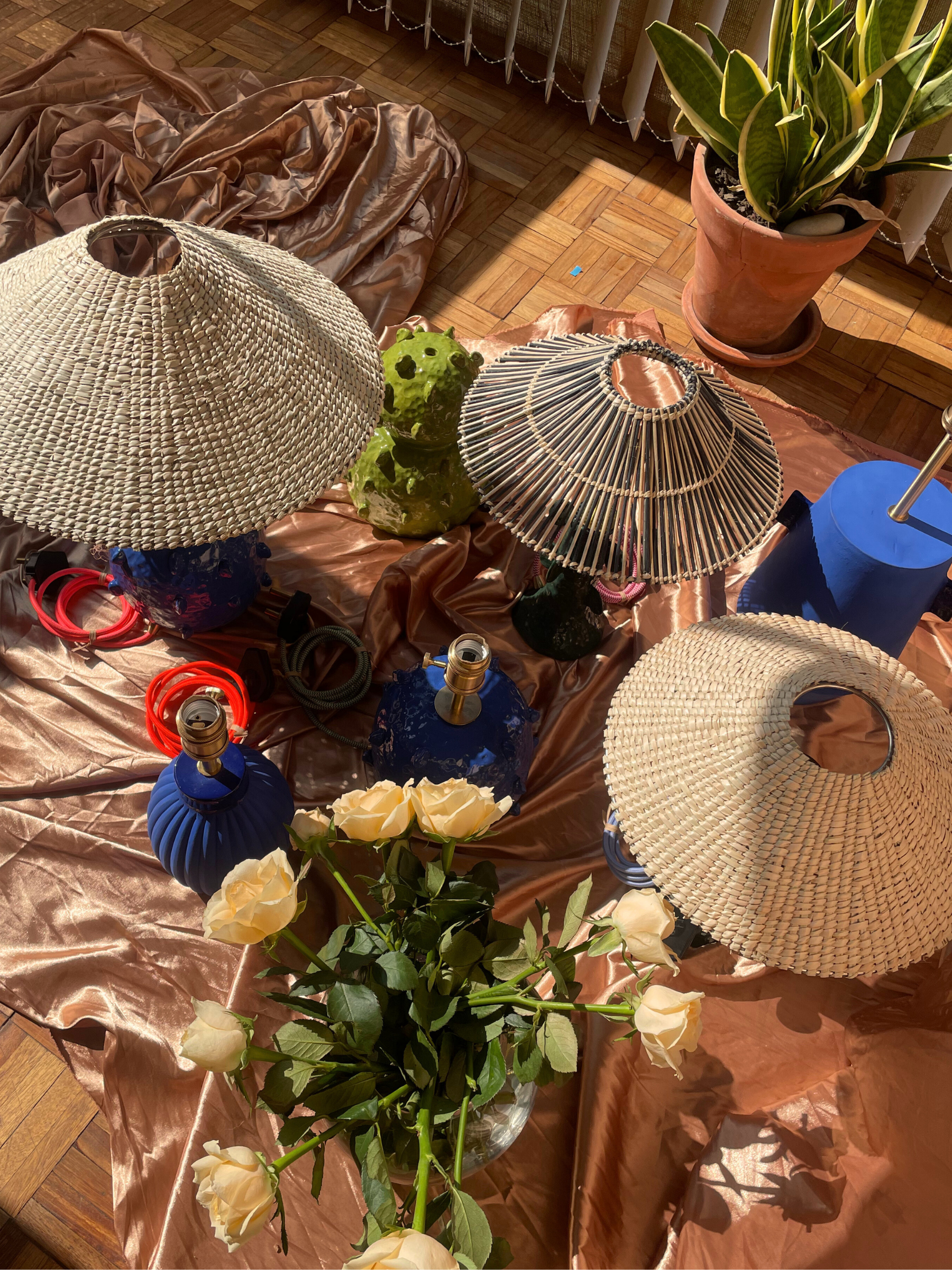 WOVEN TABLE LAMPS