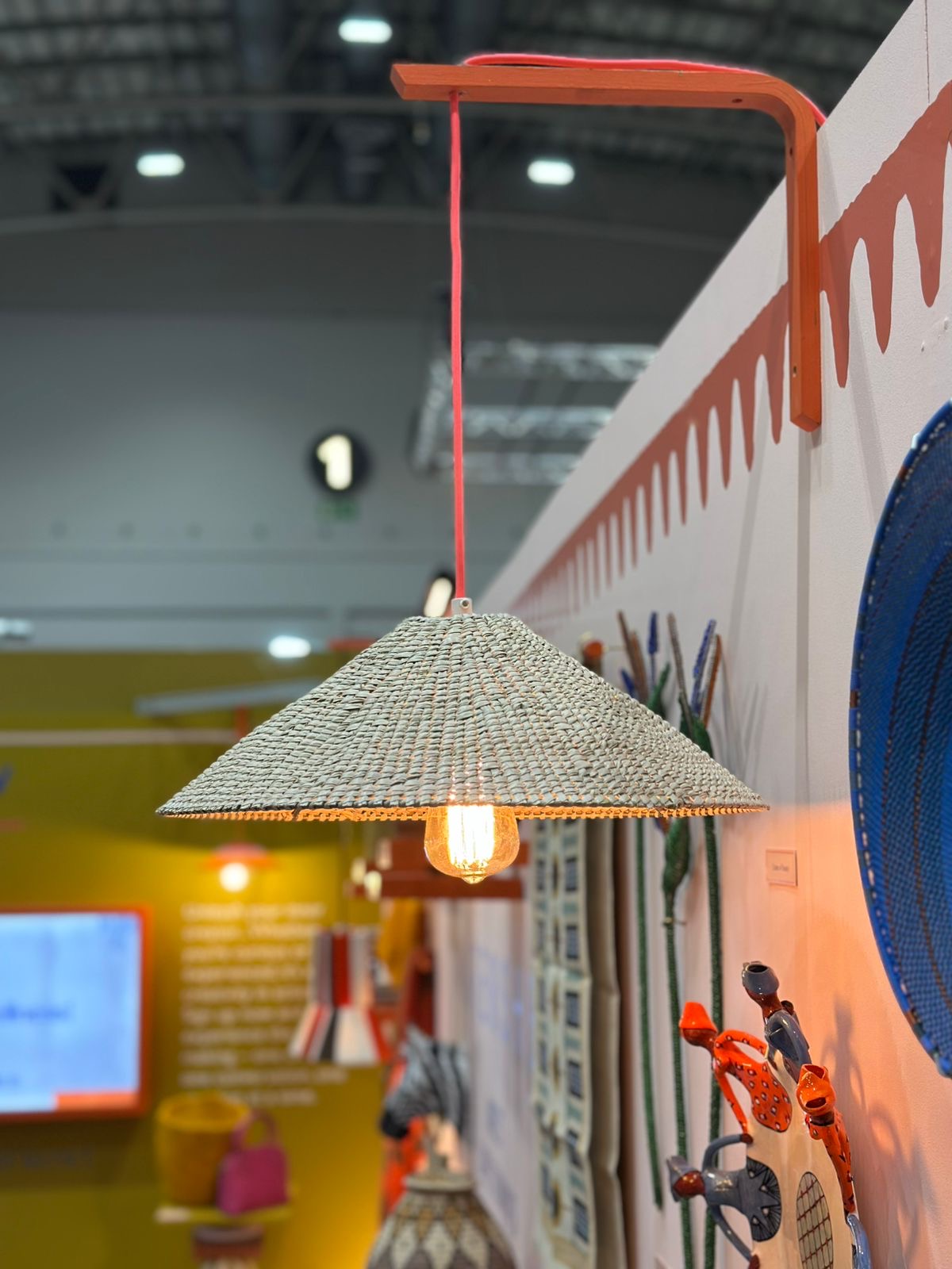 Ilala lapa triangle light