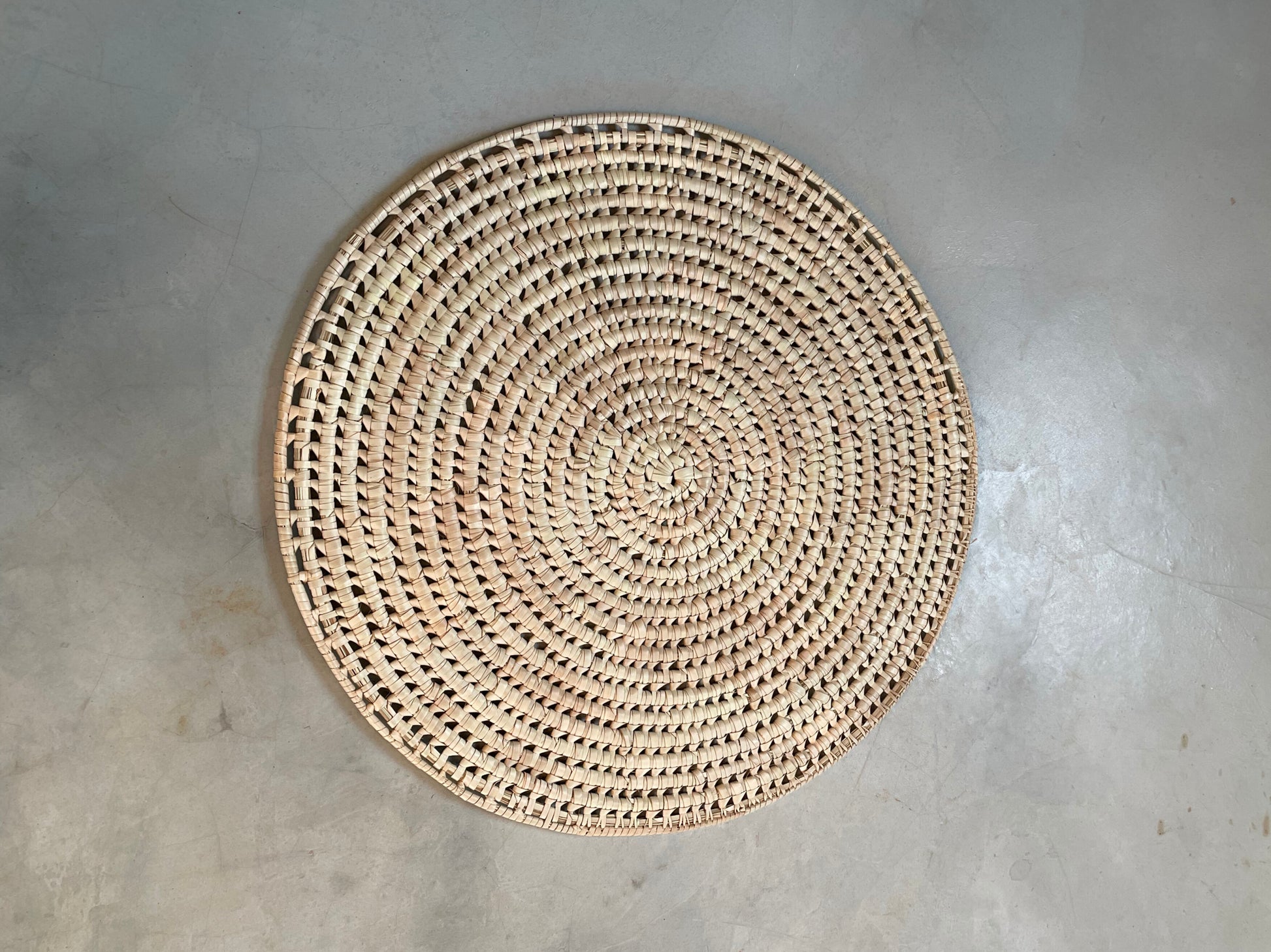 lazy suzan dining table decor woven placemat handmade display table decor interior design lodge restaurant project unique