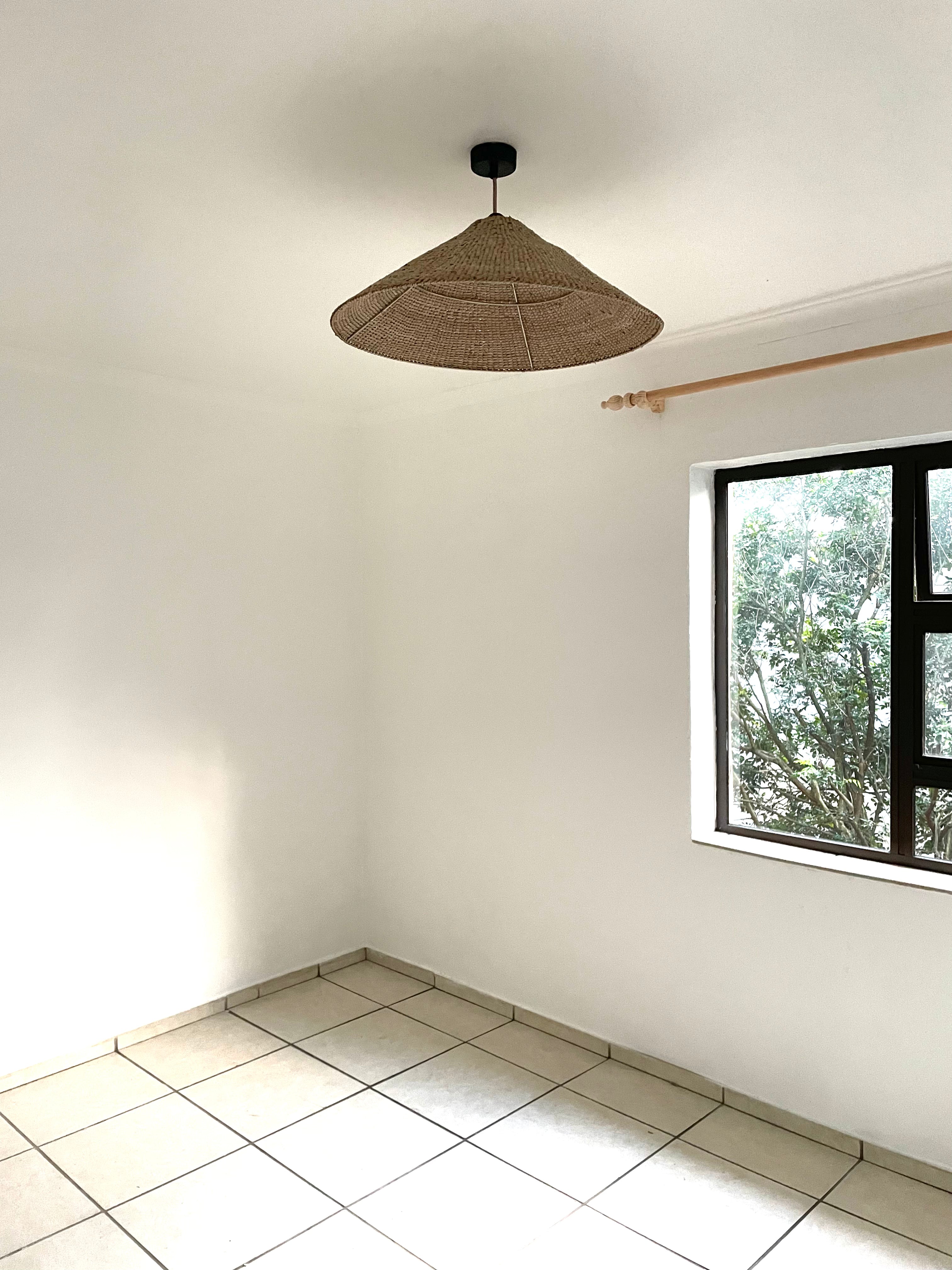 Ilala lapa triangle light